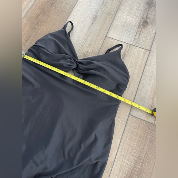 Old Navy Black Twist-Front Swim Dress Size Large - Picture 6 of 15